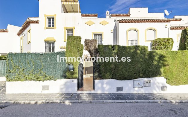 Reihenhaus - Wiederverkauf - Estepona  - RSO-86605