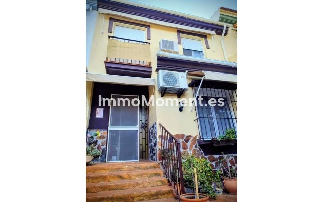 Reihenhaus - Wiederverkauf -   Inländisch - Alhaurín de la Torre