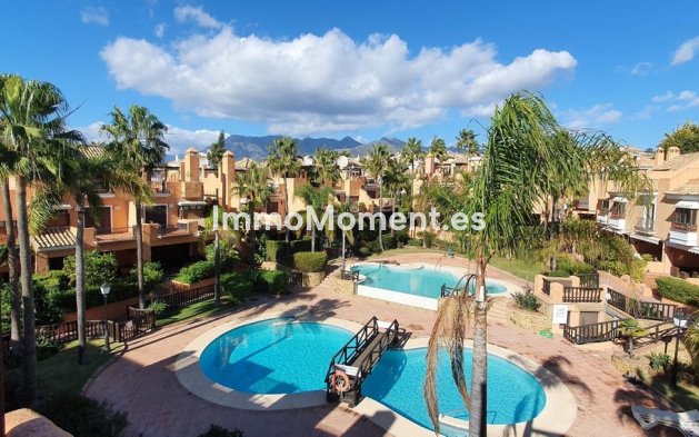 Reihenhaus - Wiederverkauf - Marbella - Bahía de Marbella