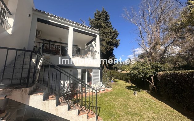 Reihenhaus - Wiederverkauf - Marbella - Nueva Andalucía