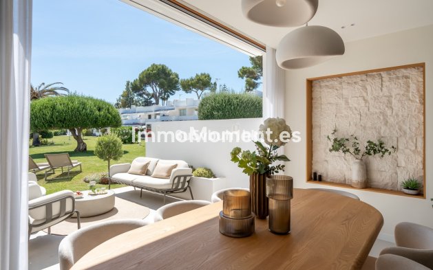 Reihenhaus - Wiederverkauf - Marbella - Nueva Andalucía
