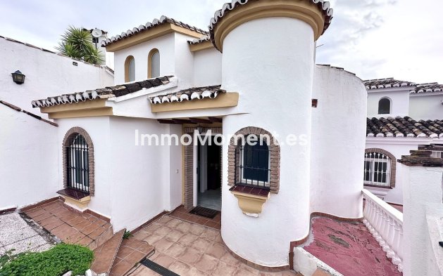 Reihenhaus - Wiederverkauf - Mijas Costa - Calahonda