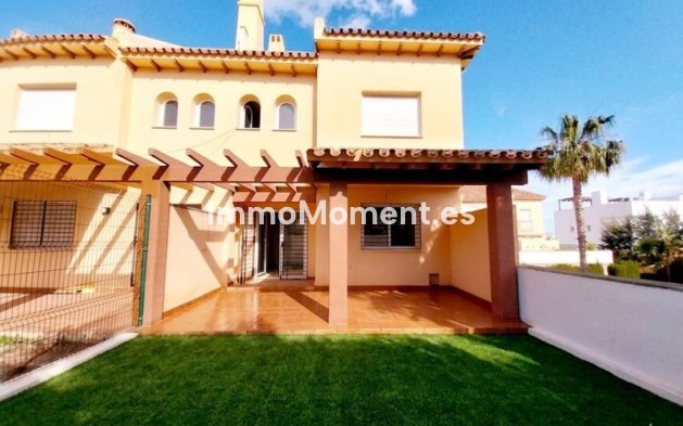Reihenhaus - Wiederverkauf - Mijas Costa - Calahonda
