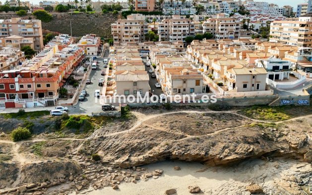 Reihenhaus - Wiederverkauf - Torrevieja - Playa De La Mata