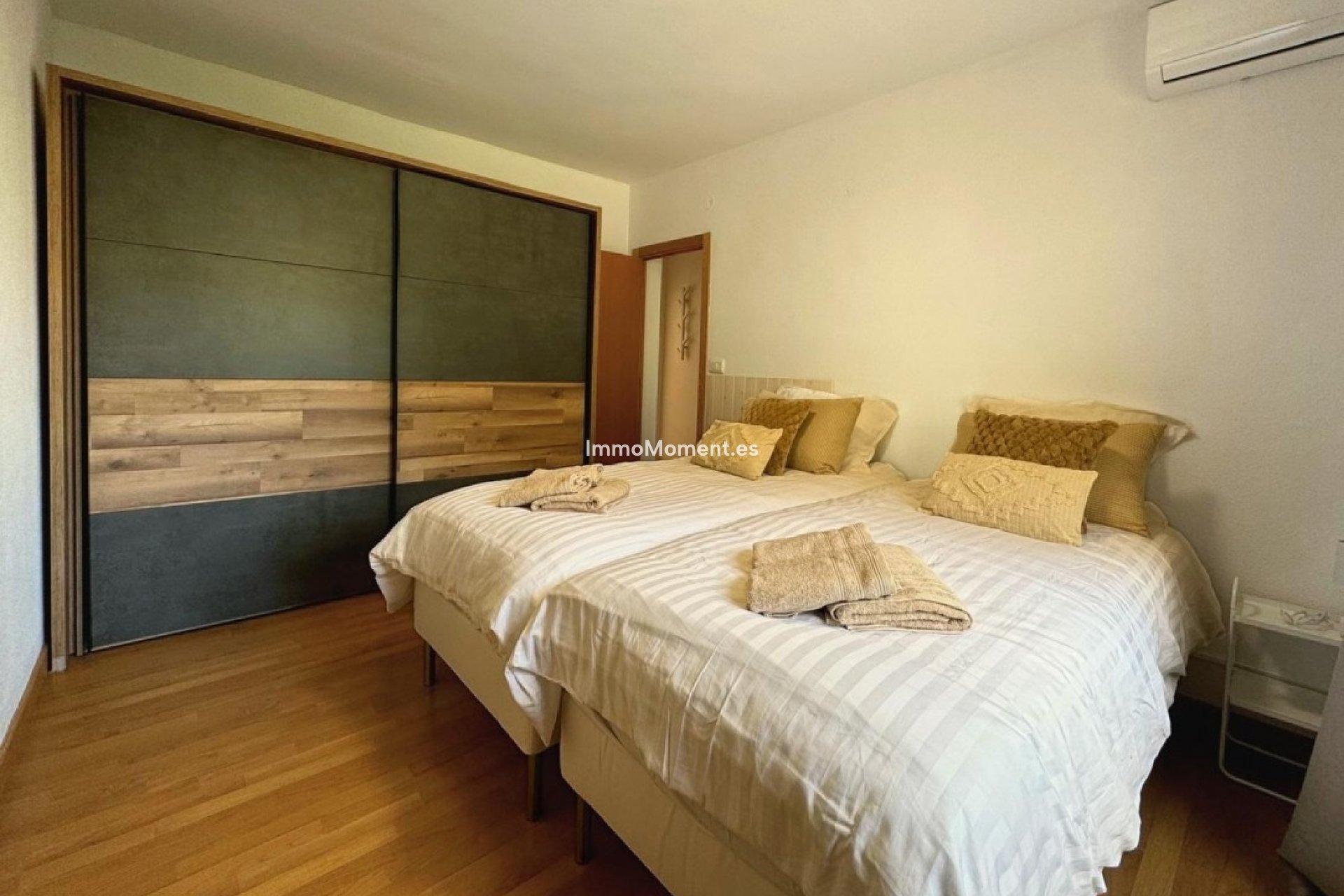 Resale - Apartment - Alfaz del Pi - Albir