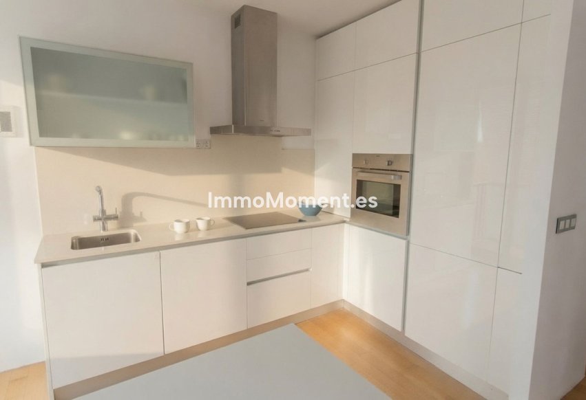 Resale - Apartment - Alicante - Alicante Centro