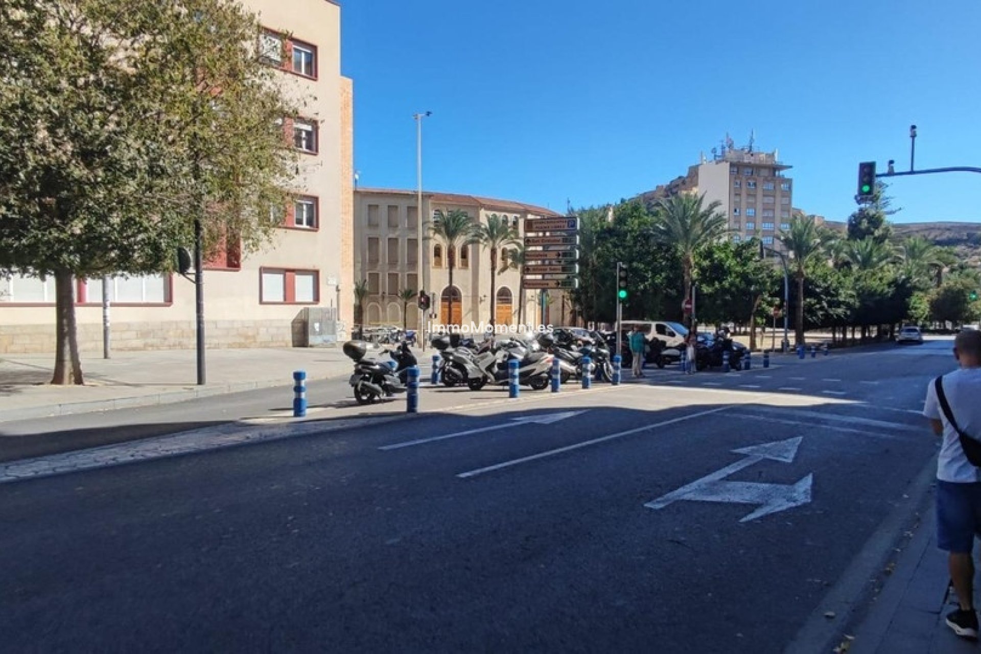 Resale - Apartment - Alicante - Alicante Centro