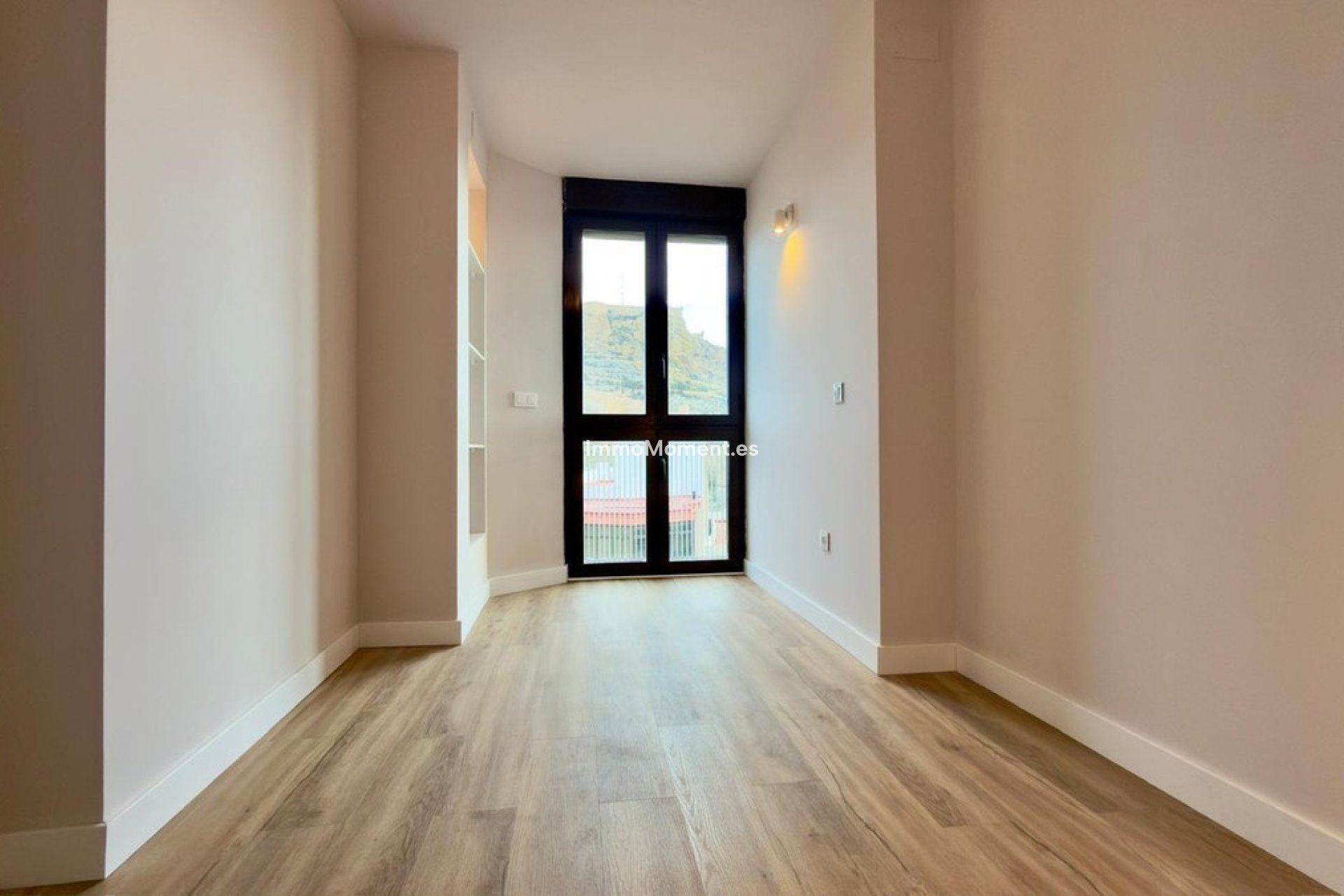 Resale - Apartment - Alicante - Alicante Centro