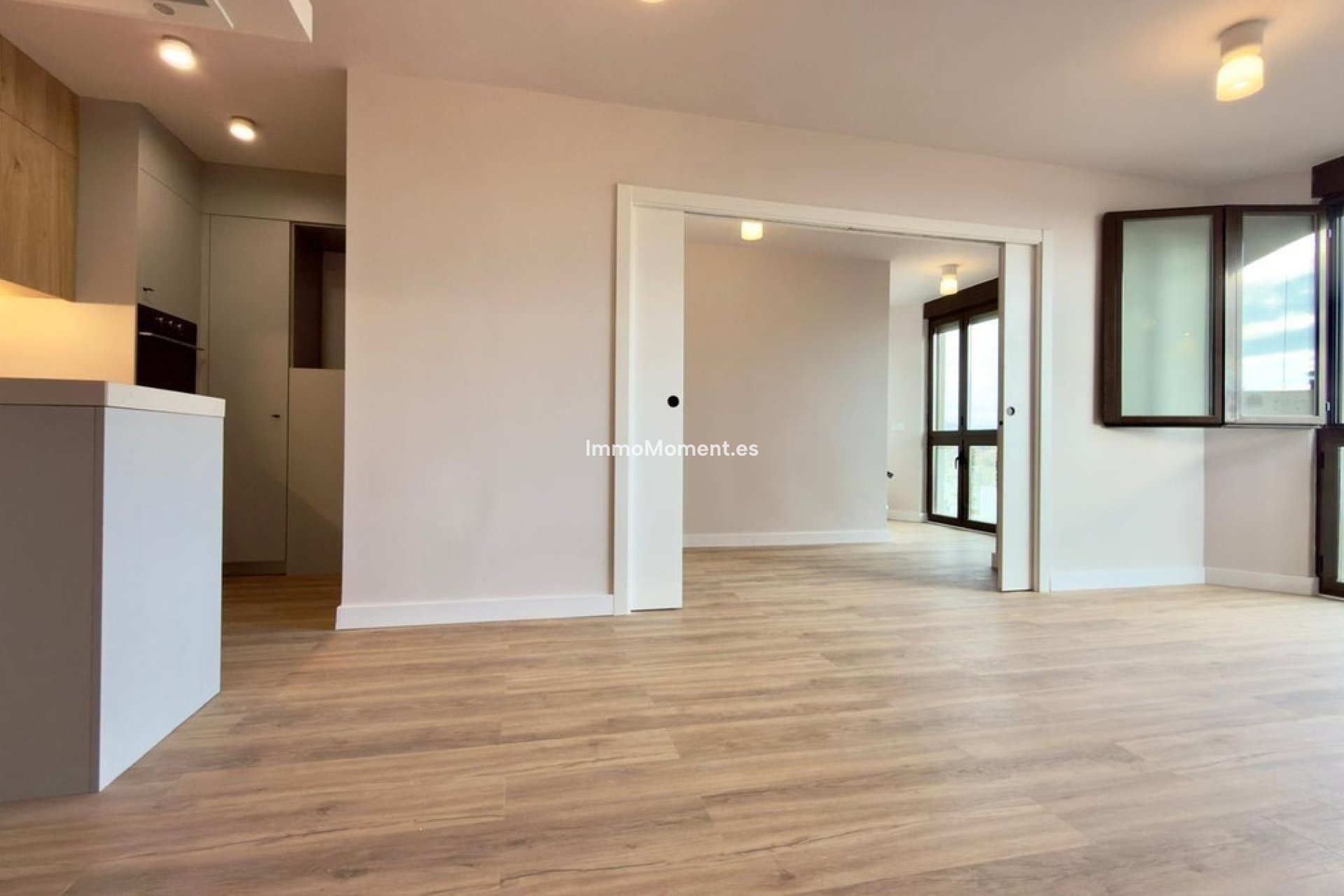 Resale - Apartment - Alicante - Alicante Centro