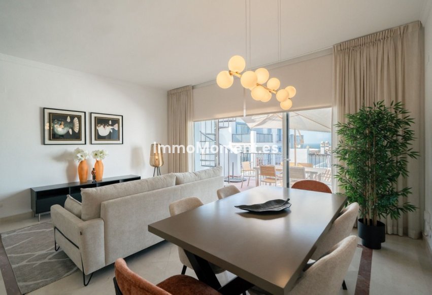 Resale - Apartment - Benahavís - Benahavís Centro