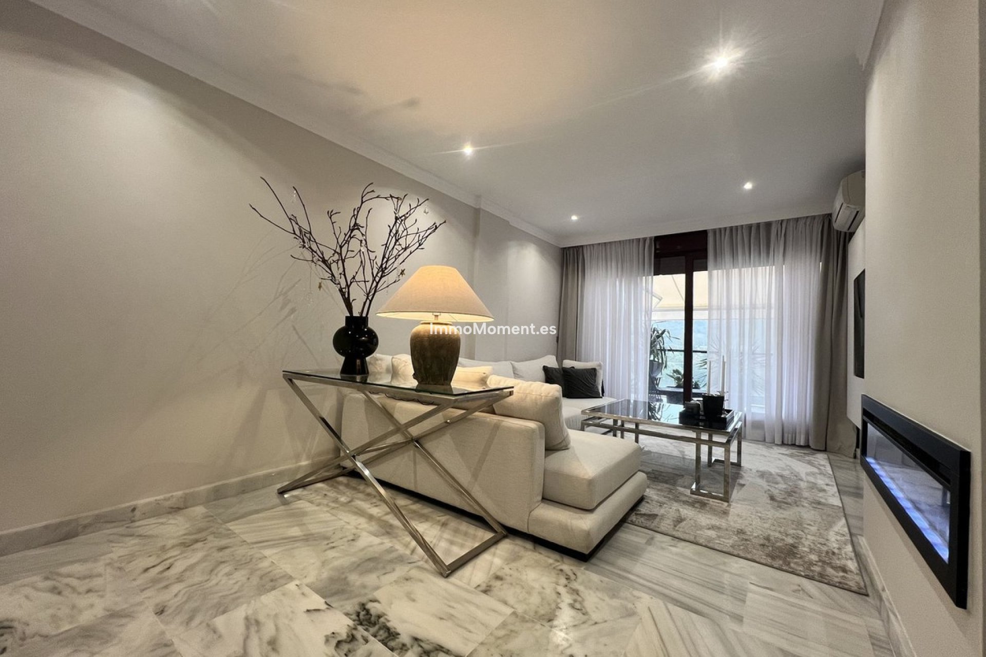Resale - Apartment - Benahavís - Benahavís Centro