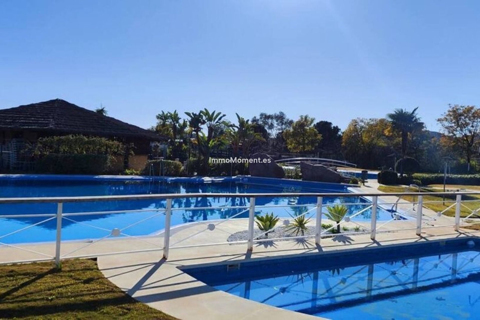 Resale - Apartment - Benahavís - Benahavís Centro