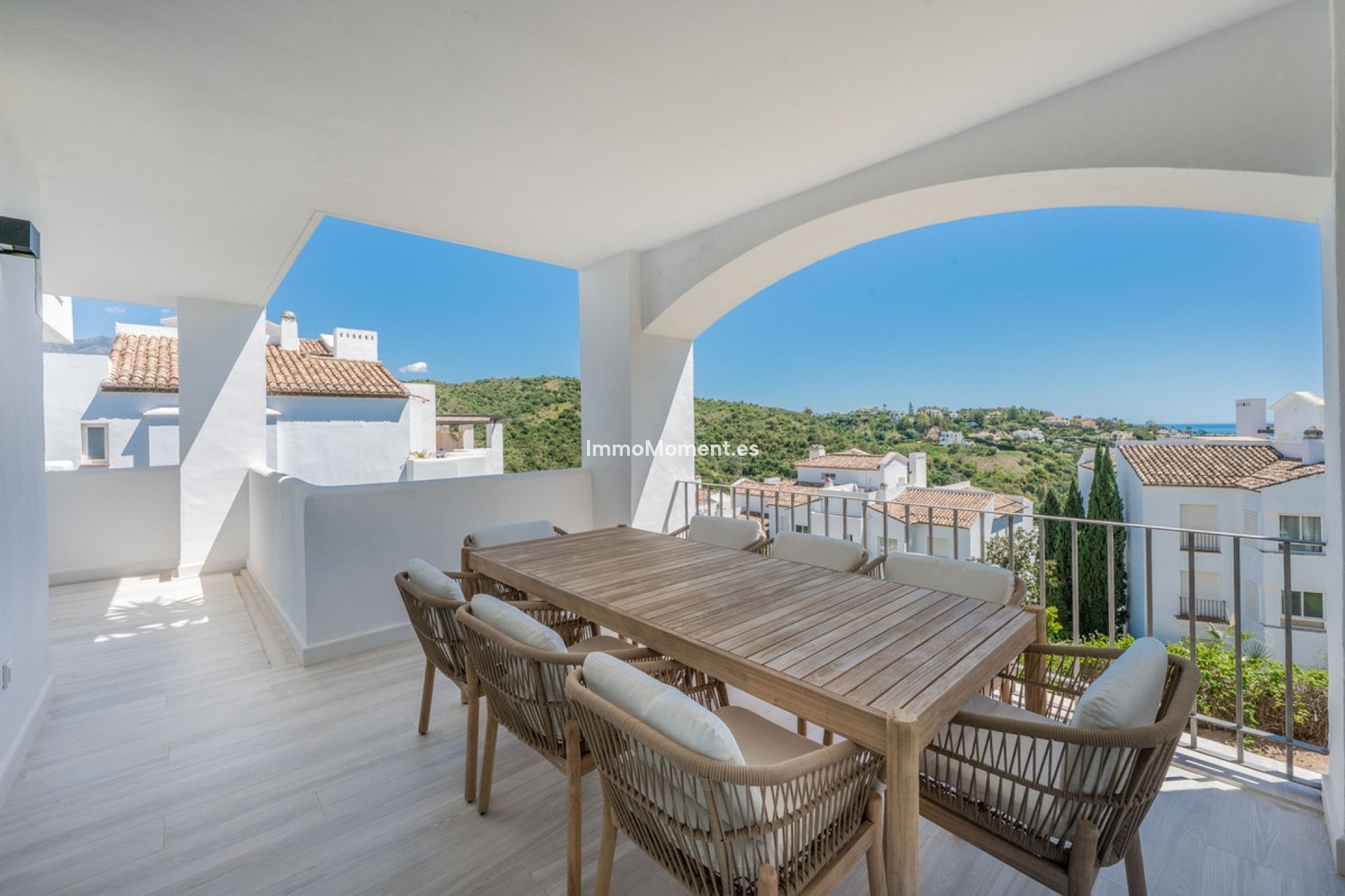Resale - Apartment - Benahavís - Benahavís Centro