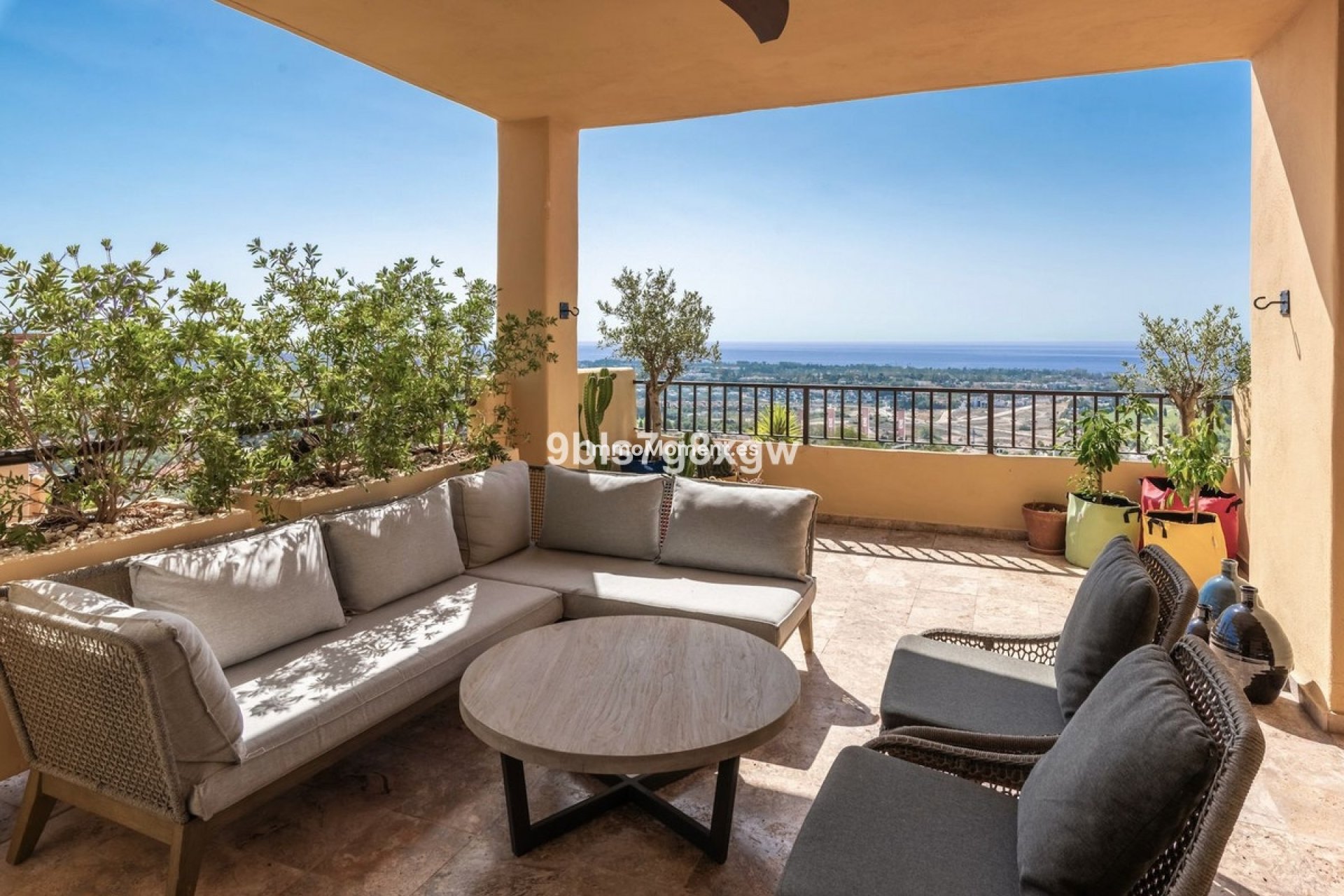 Resale - Apartment - Benahavís - Benahavís Centro