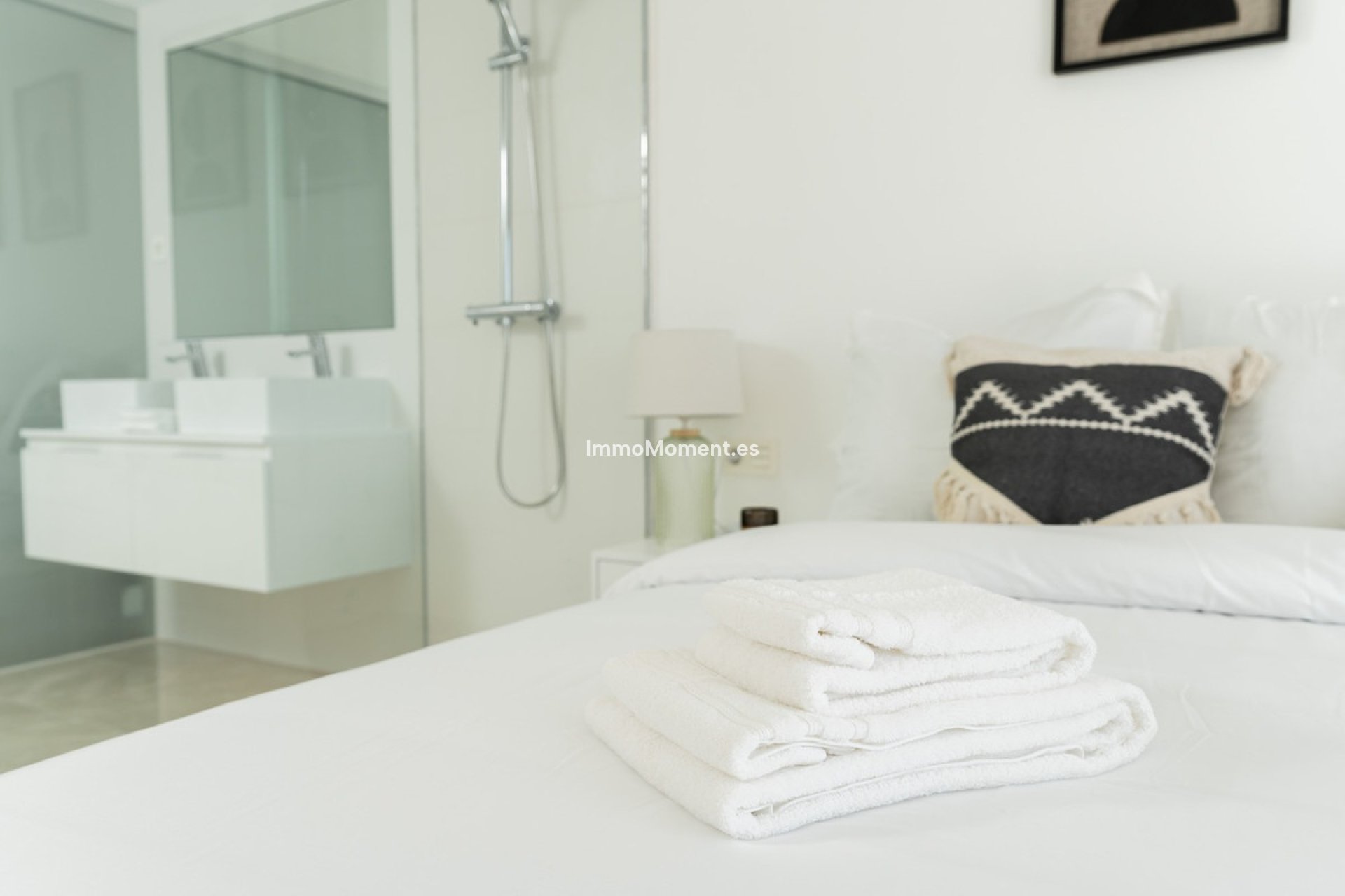 Resale - Apartment - Benahavís - Benahavís Centro