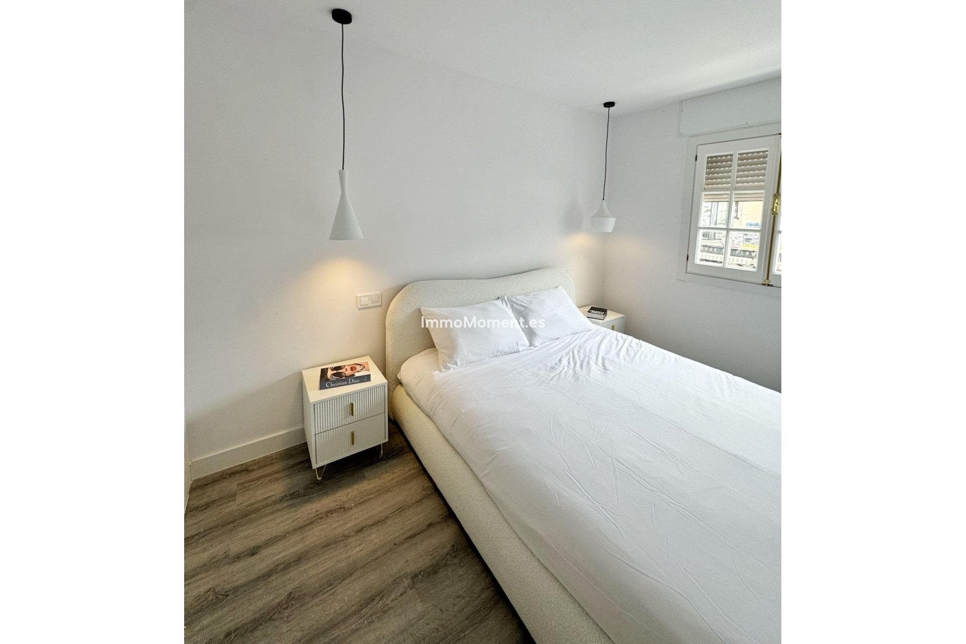Resale - Apartment - Benahavís - Benahavís Centro