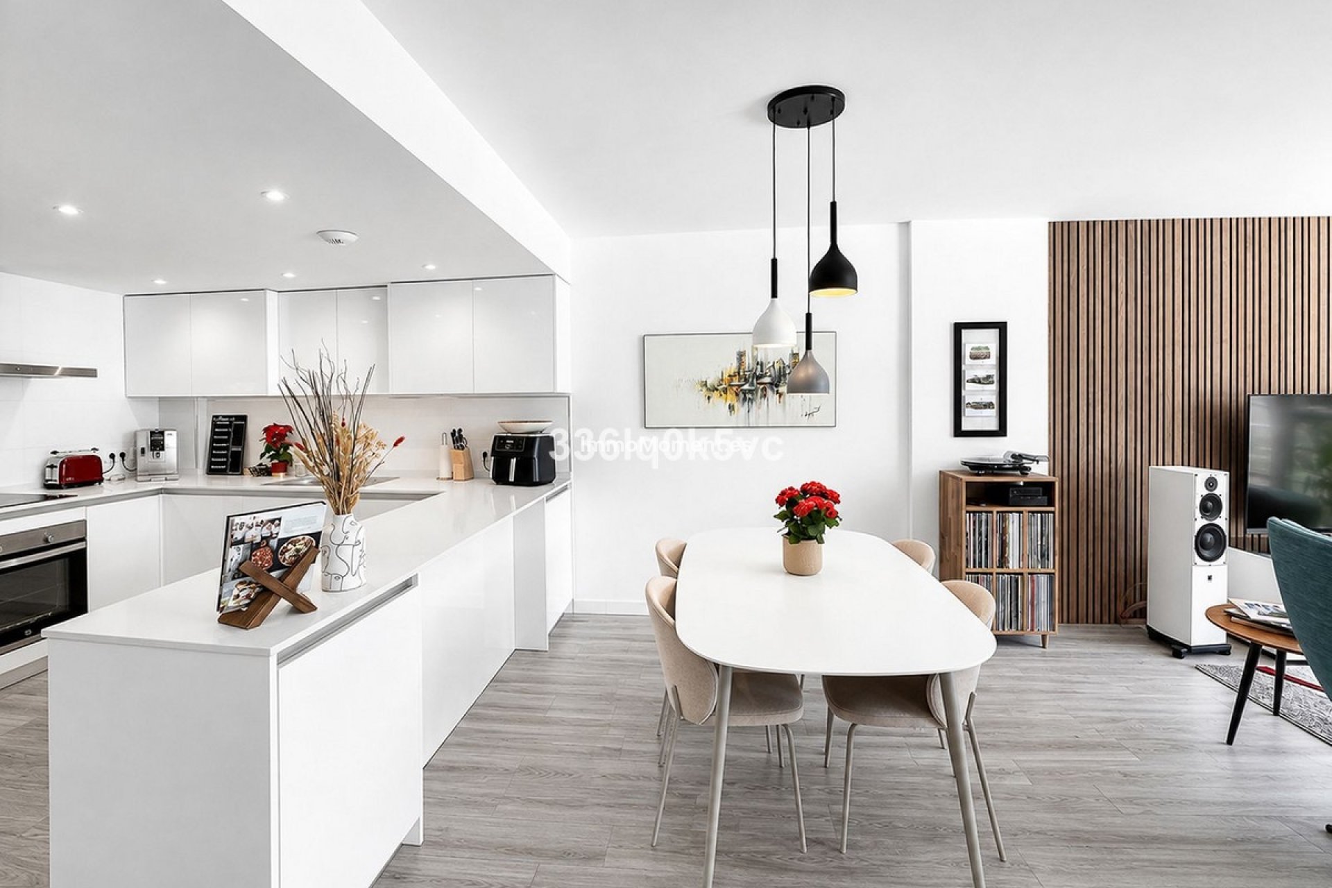 Resale - Apartment - Benahavís - Benahavís Centro