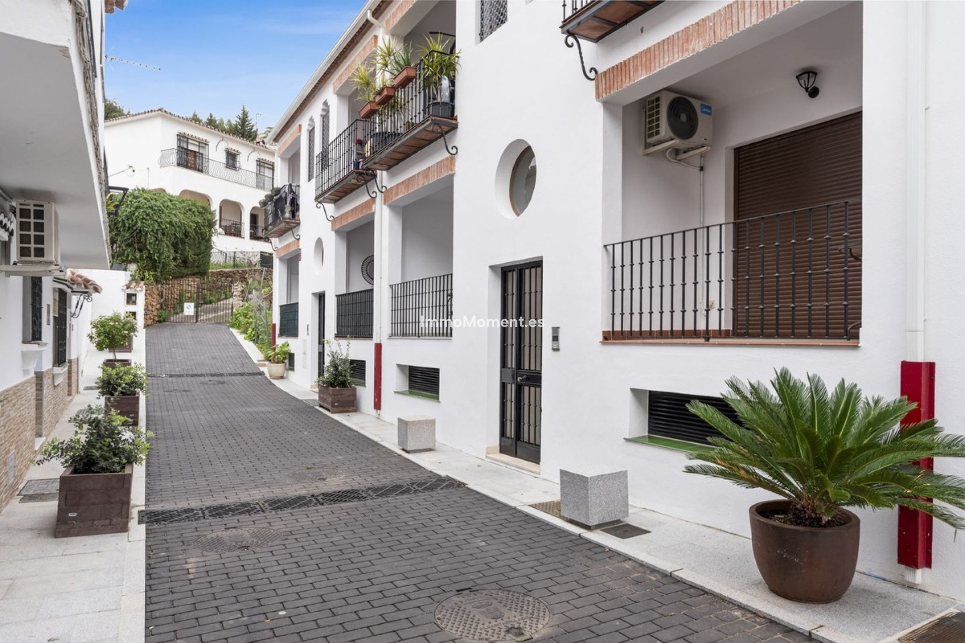 Resale - Apartment - Benahavís - Benahavís Centro