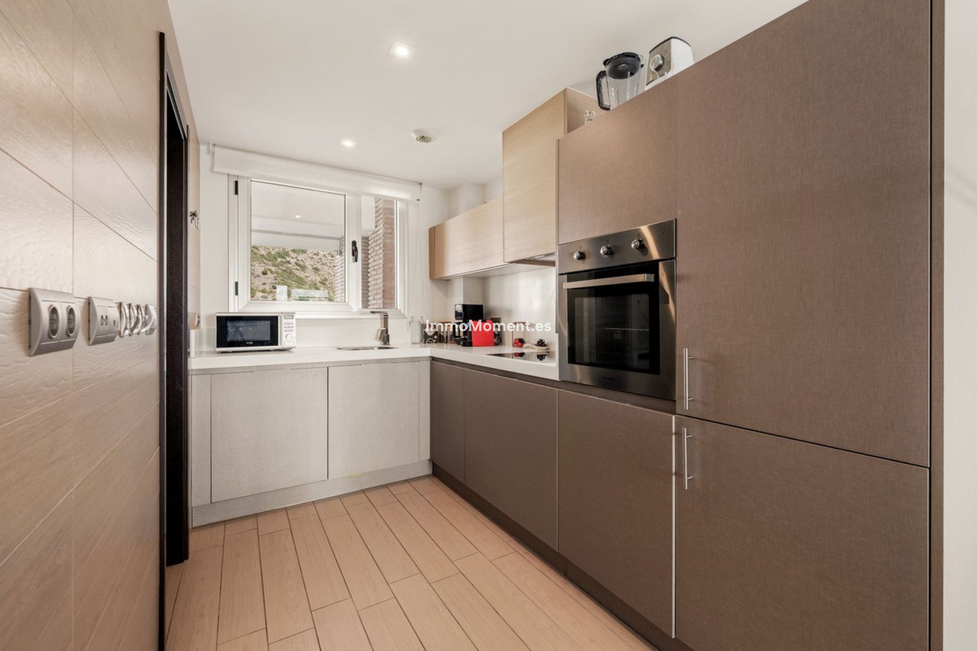 Resale - Apartment - Benahavís - Benahavís Centro