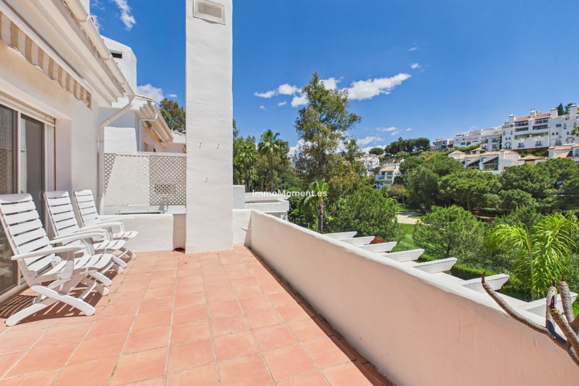 Resale - Apartment - Benahavís - Benahavís Centro