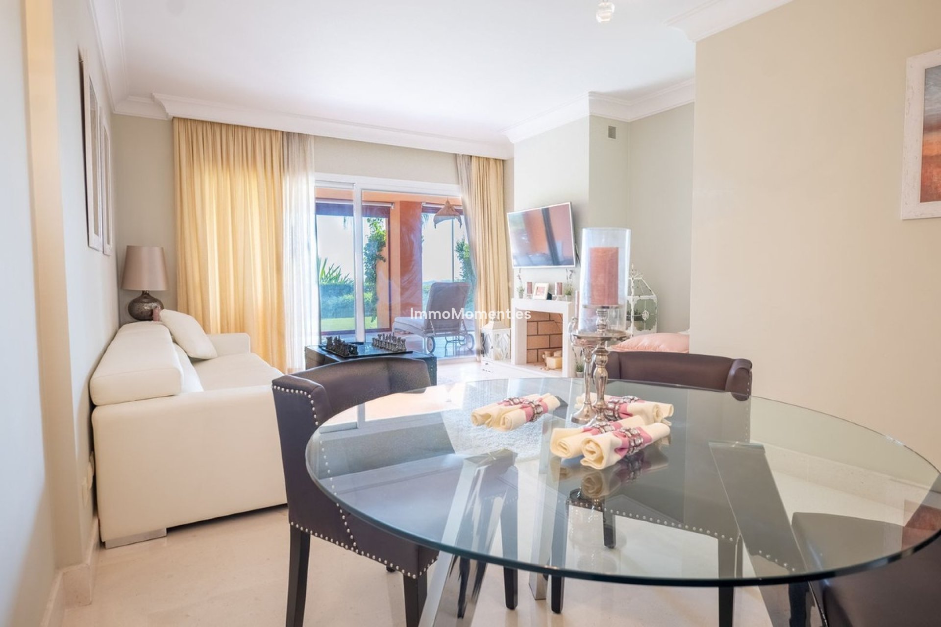 Resale - Apartment - Benahavís - Benahavís Centro