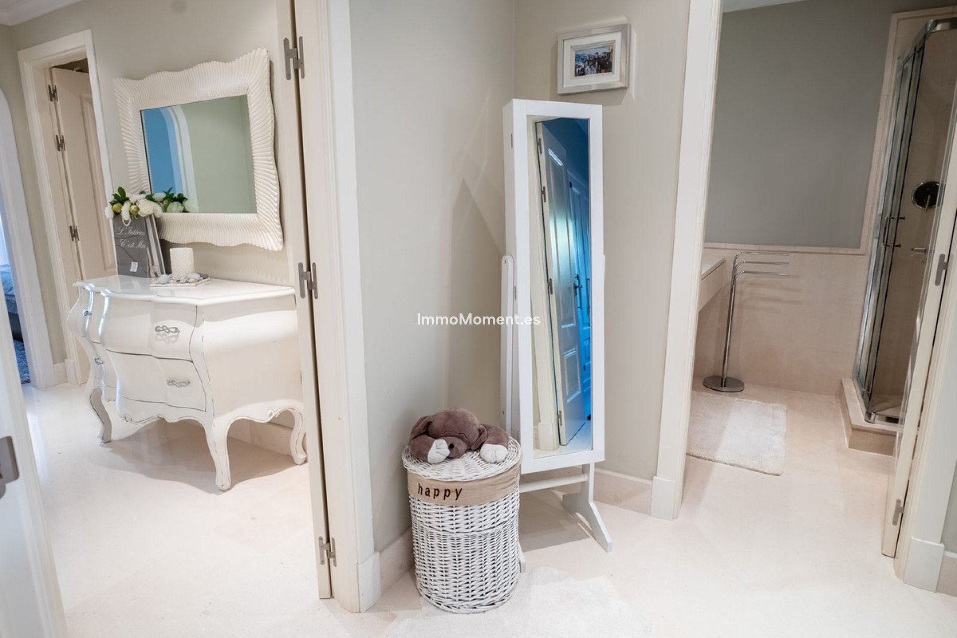 Resale - Apartment - Benahavís - Benahavís Centro