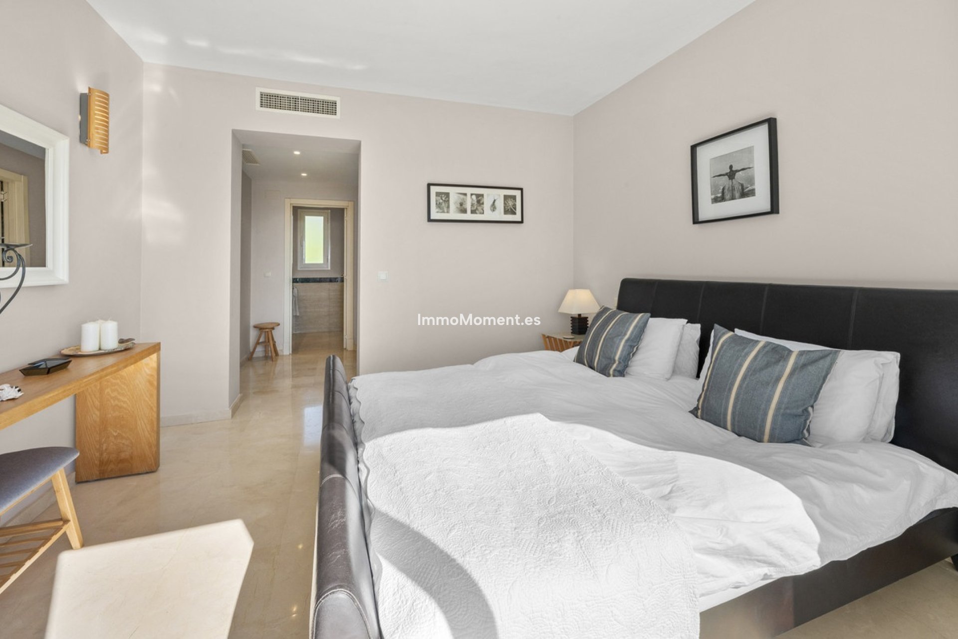 Resale - Apartment - Benahavís - Benahavís Centro
