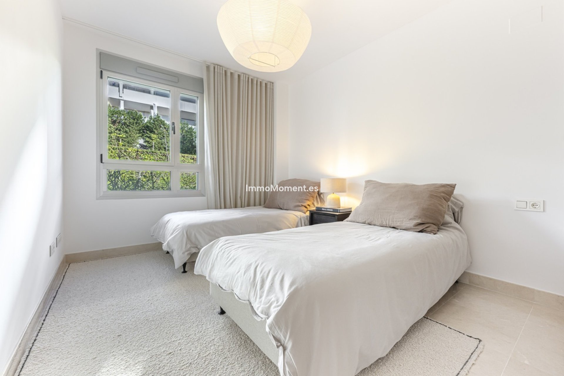 Resale - Apartment - Benahavís - Benahavís Centro