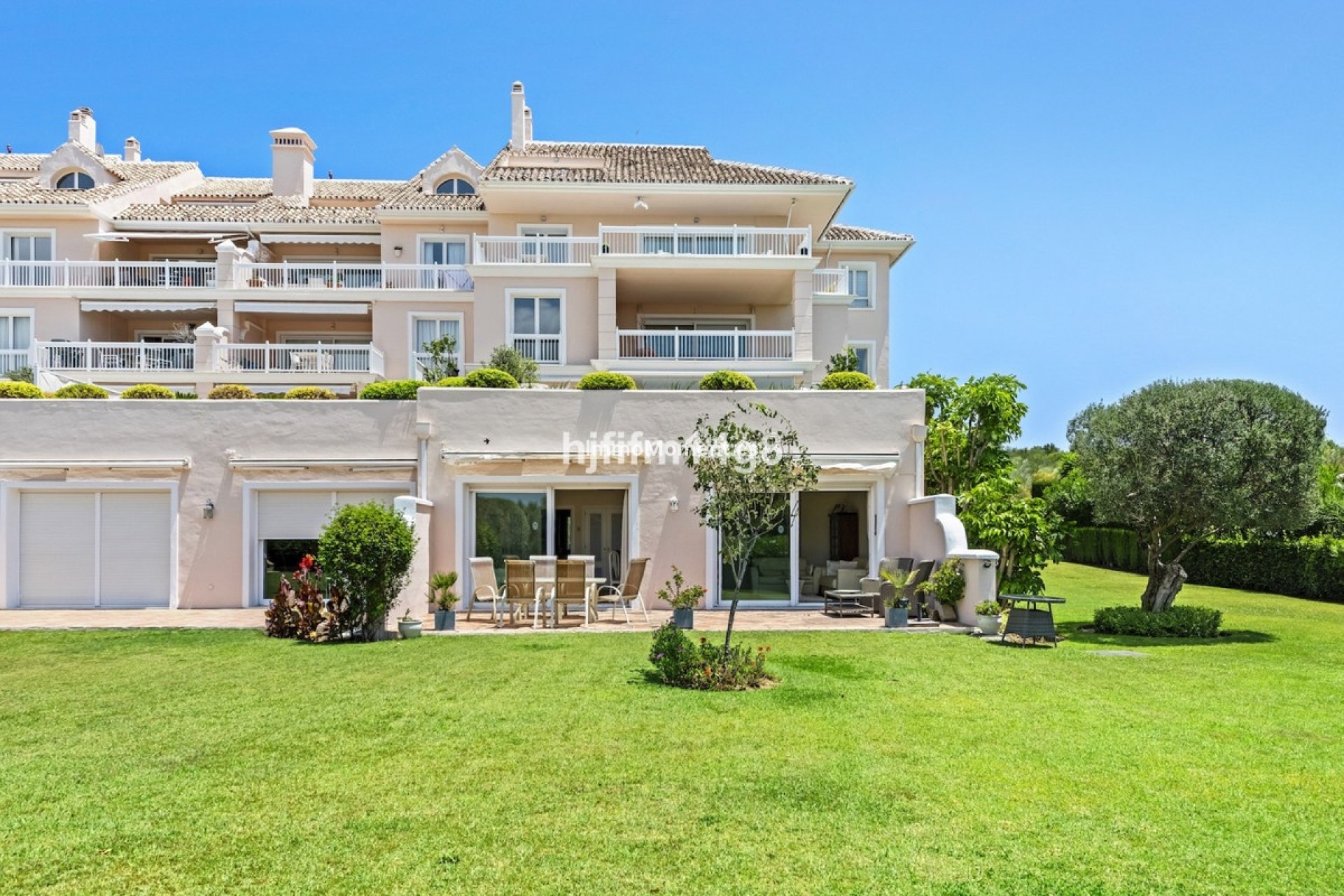 Resale - Apartment - Benahavís - Benahavís Centro