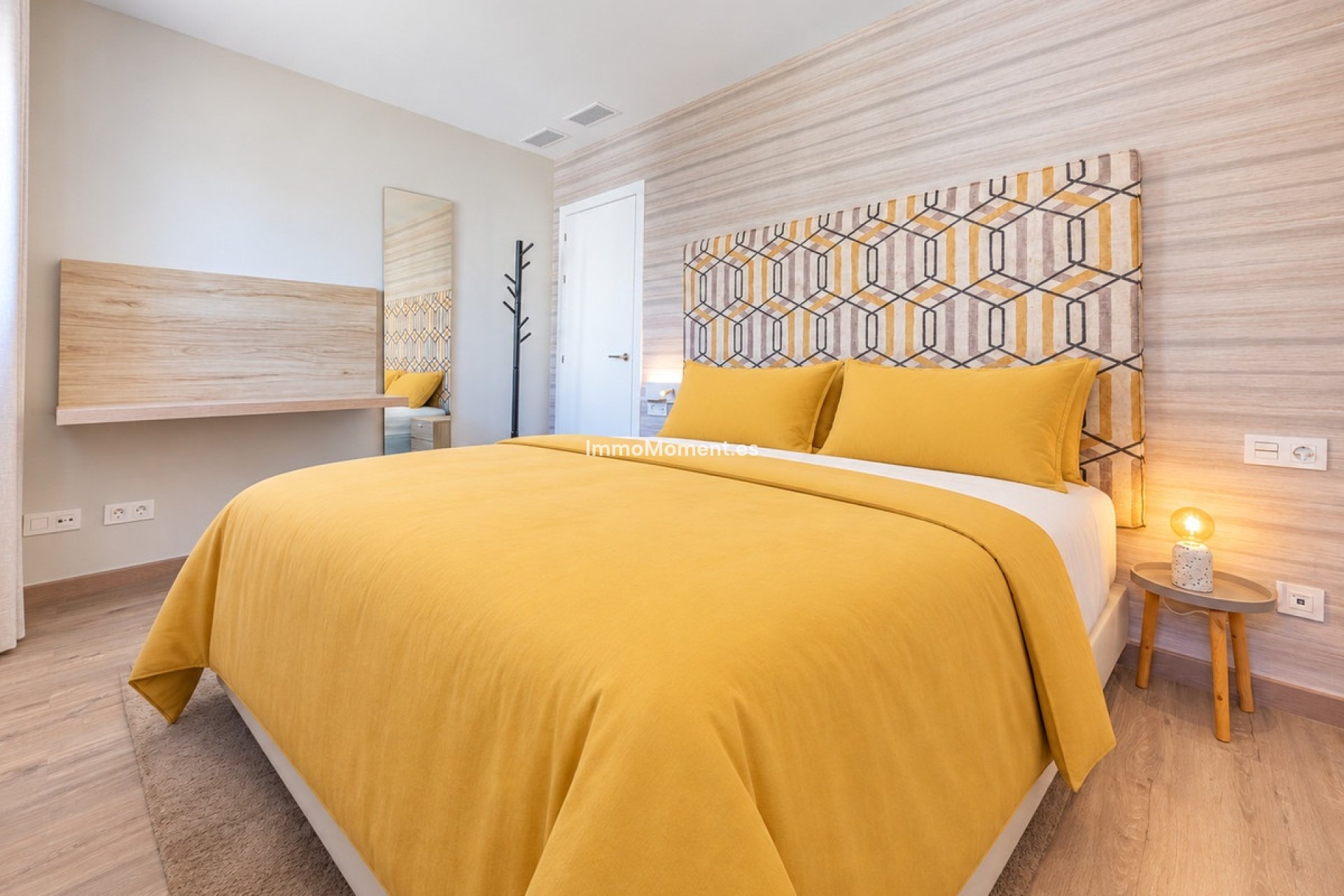 Resale - Apartment - Benahavís - Benahavís Centro
