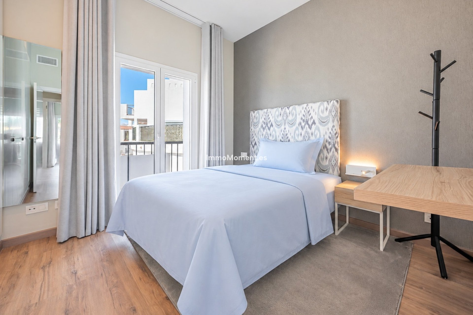 Resale - Apartment - Benahavís - Benahavís Centro