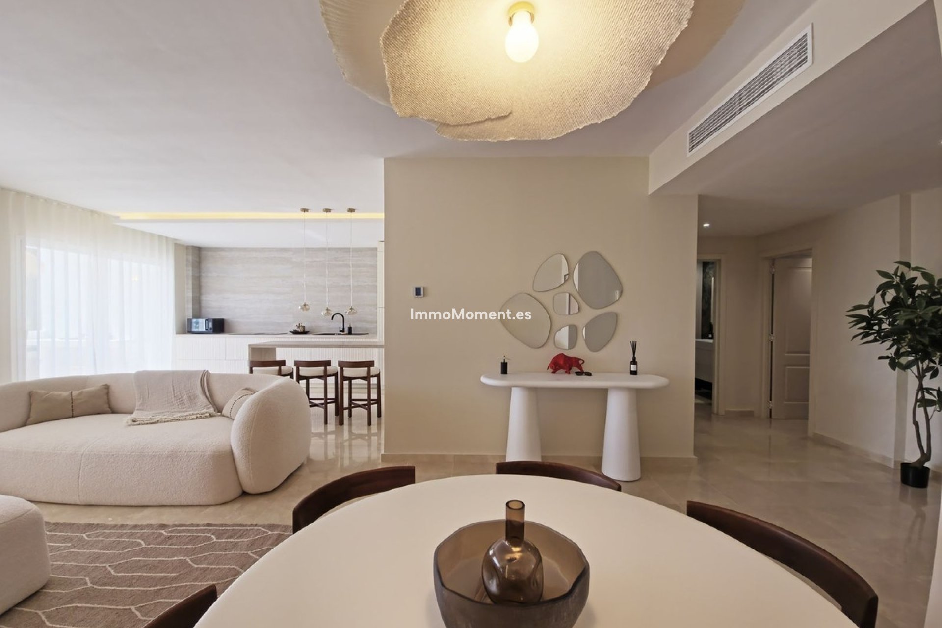 Resale - Apartment - Benahavís - Benahavís Centro