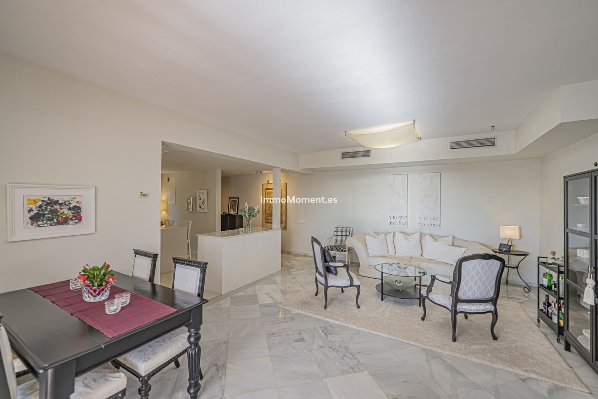 Resale - Apartment - Benahavís - Benahavís Centro
