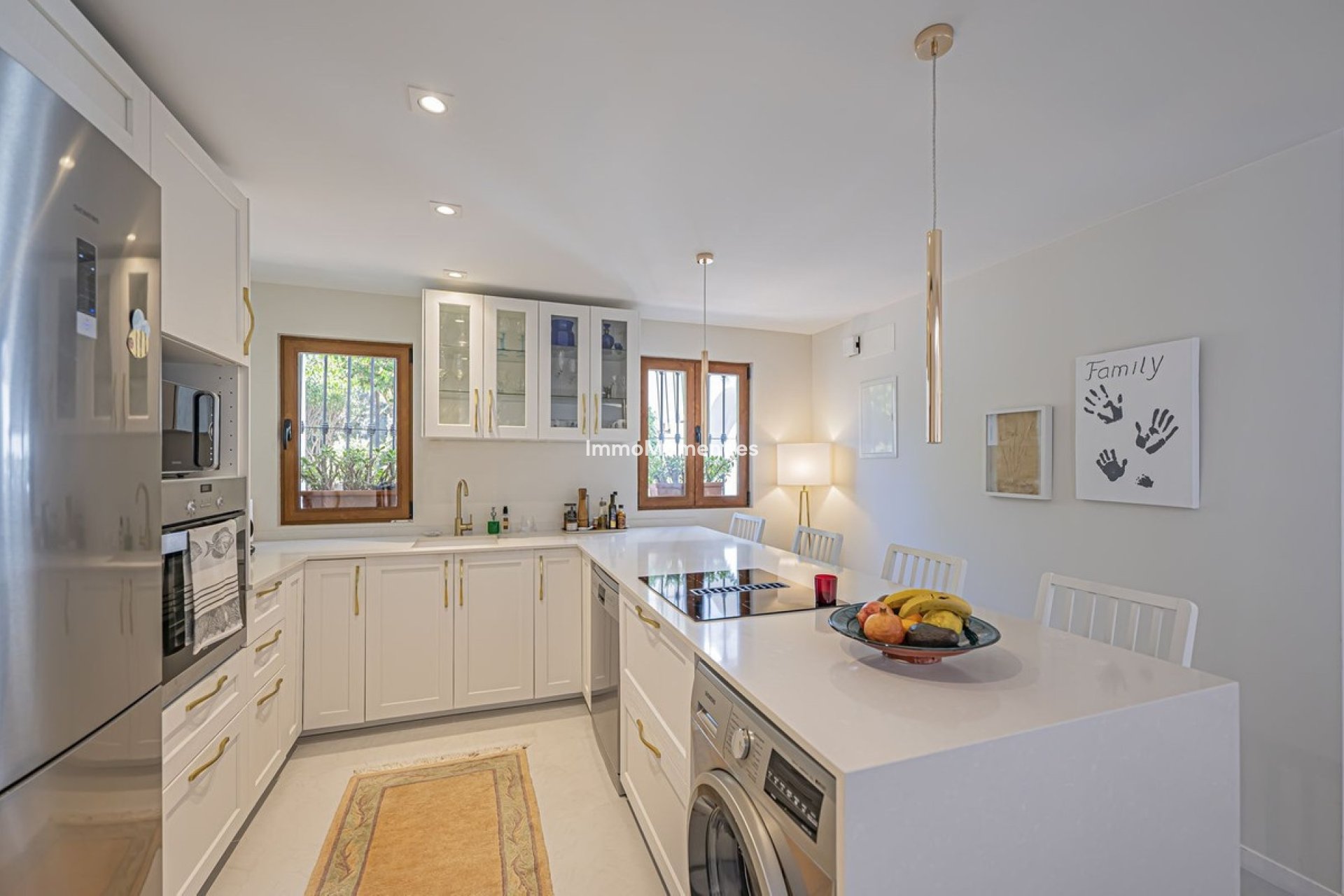 Resale - Apartment - Benahavís - Benahavís Centro