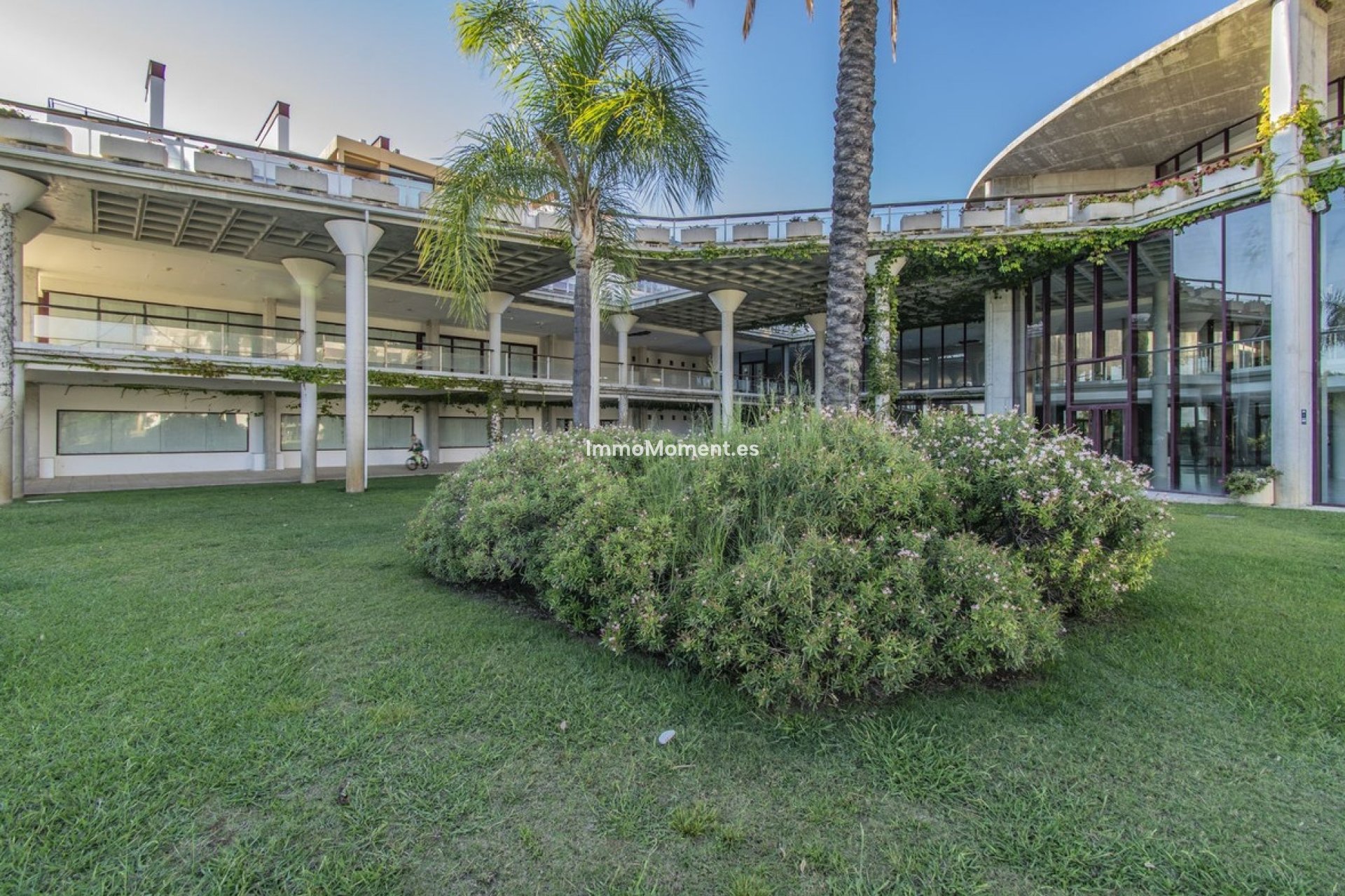 Resale - Apartment - Benahavís - Benahavís Centro