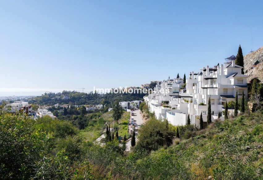 Resale - Apartment - Benahavís - Benahavís Centro