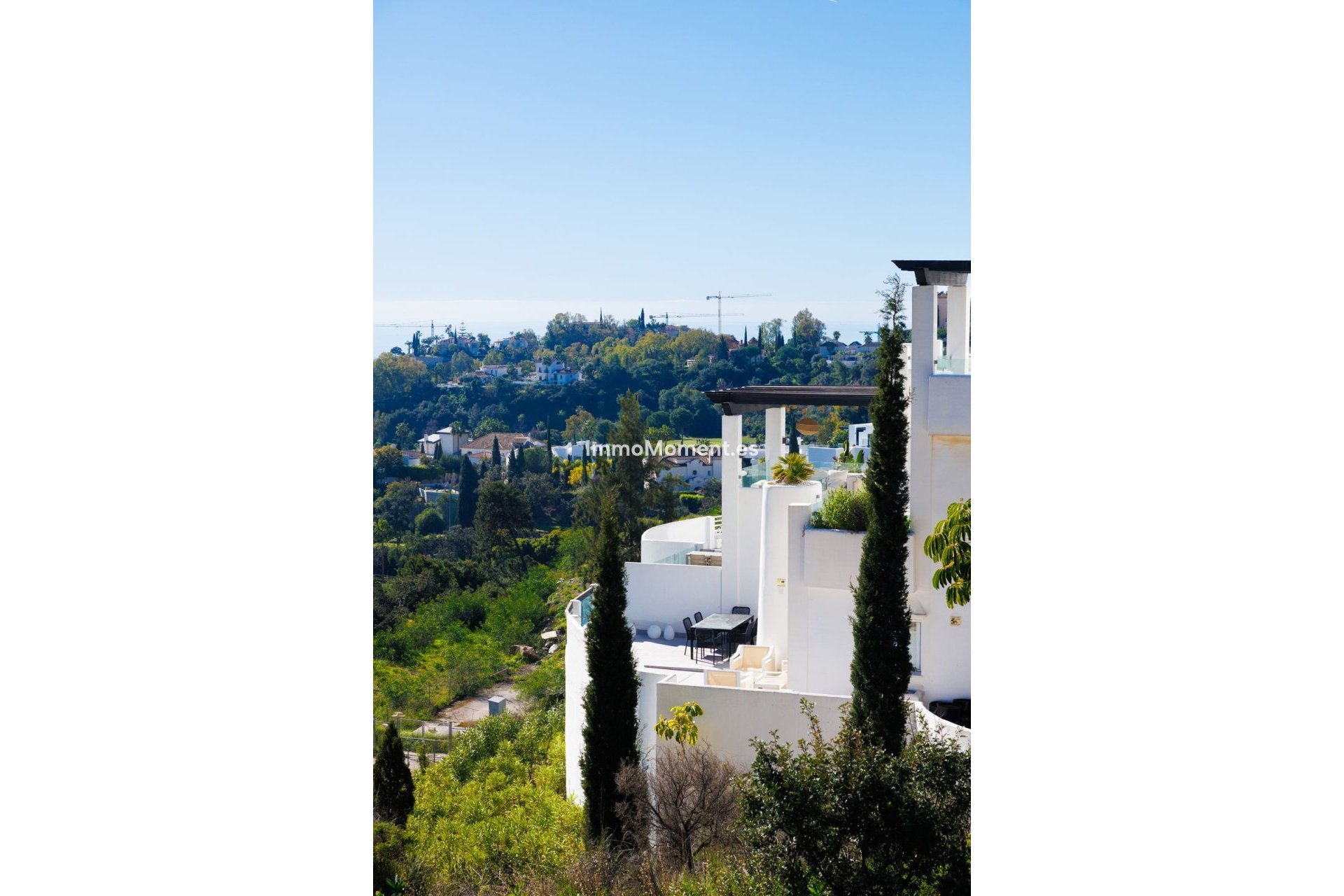 Resale - Apartment - Benahavís - Benahavís Centro