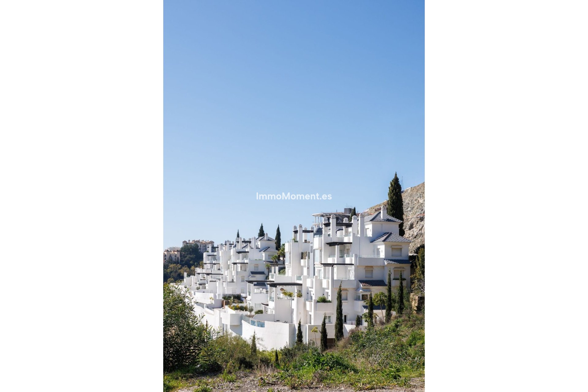 Resale - Apartment - Benahavís - Benahavís Centro