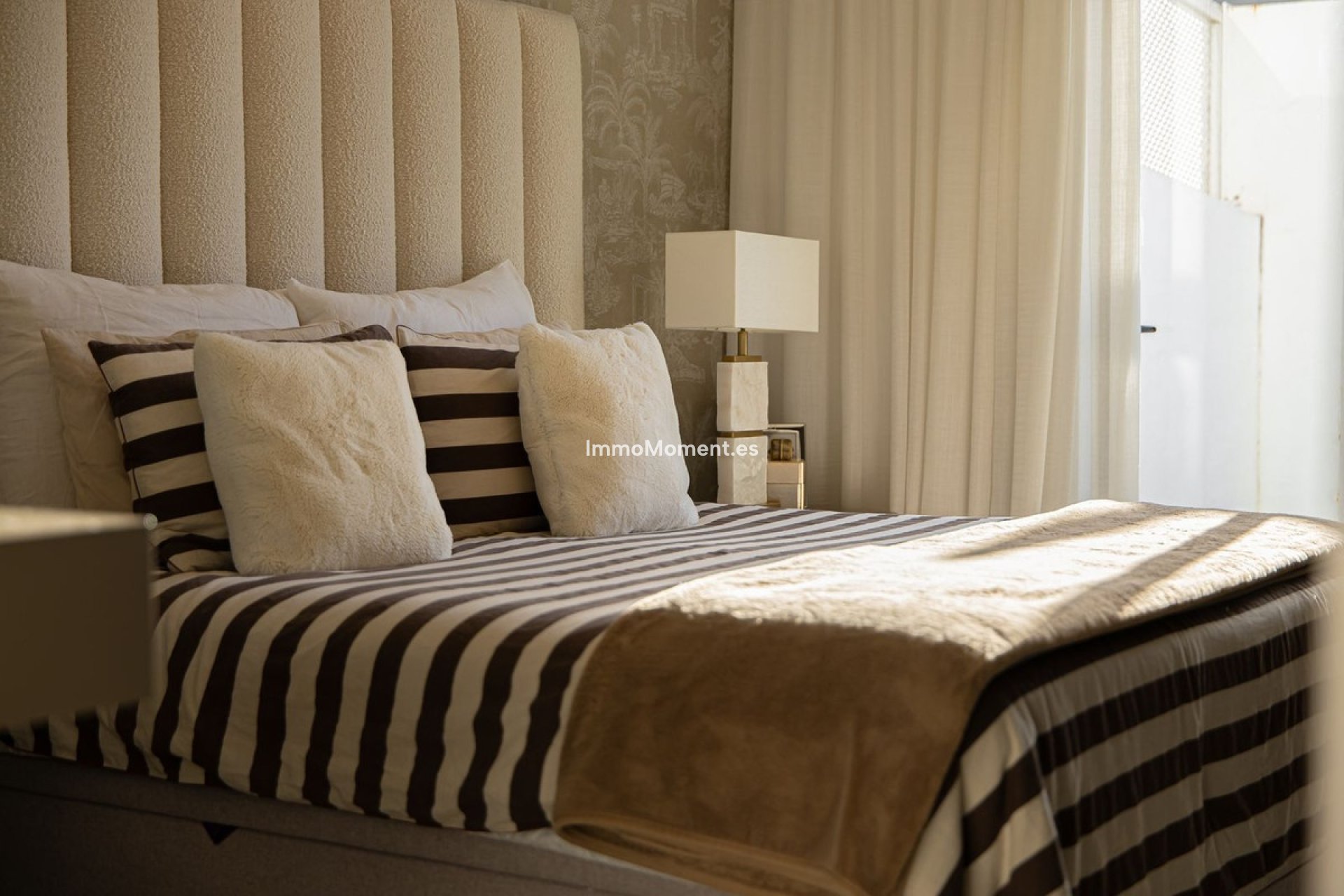 Resale - Apartment - Benahavís - Benahavís Centro