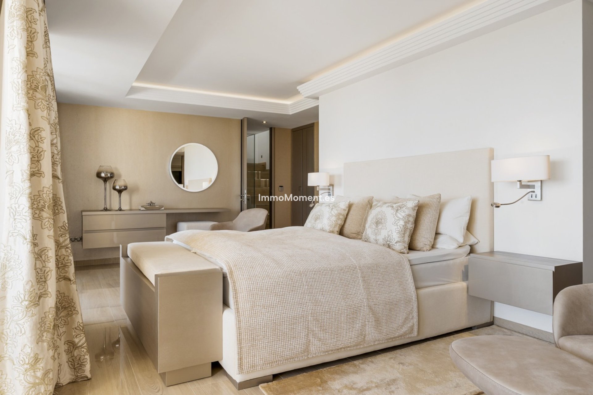 Resale - Apartment - Benahavís - Benahavís Centro