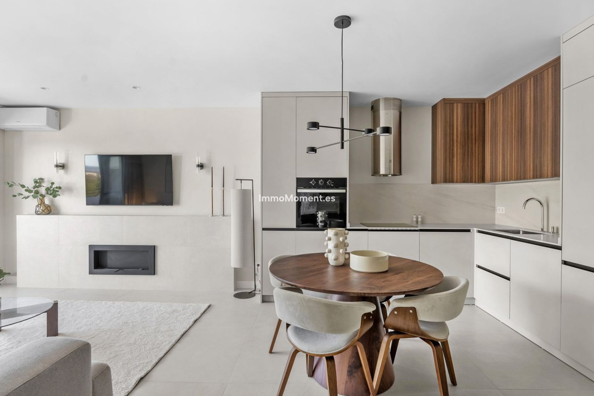 Resale - Apartment - Benahavís - Benahavís Centro