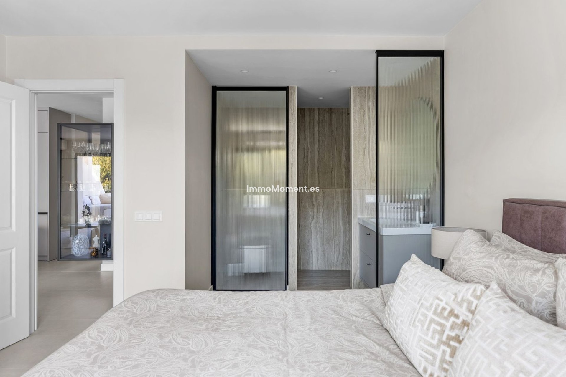 Resale - Apartment - Benahavís - Benahavís Centro