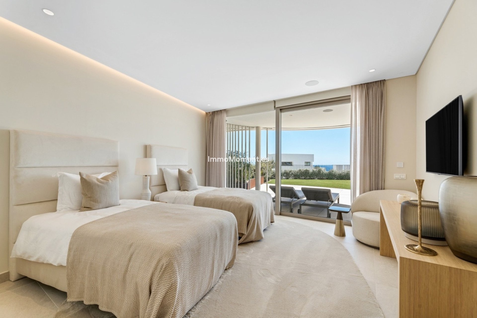 Resale - Apartment - Benahavís - Benahavís Centro