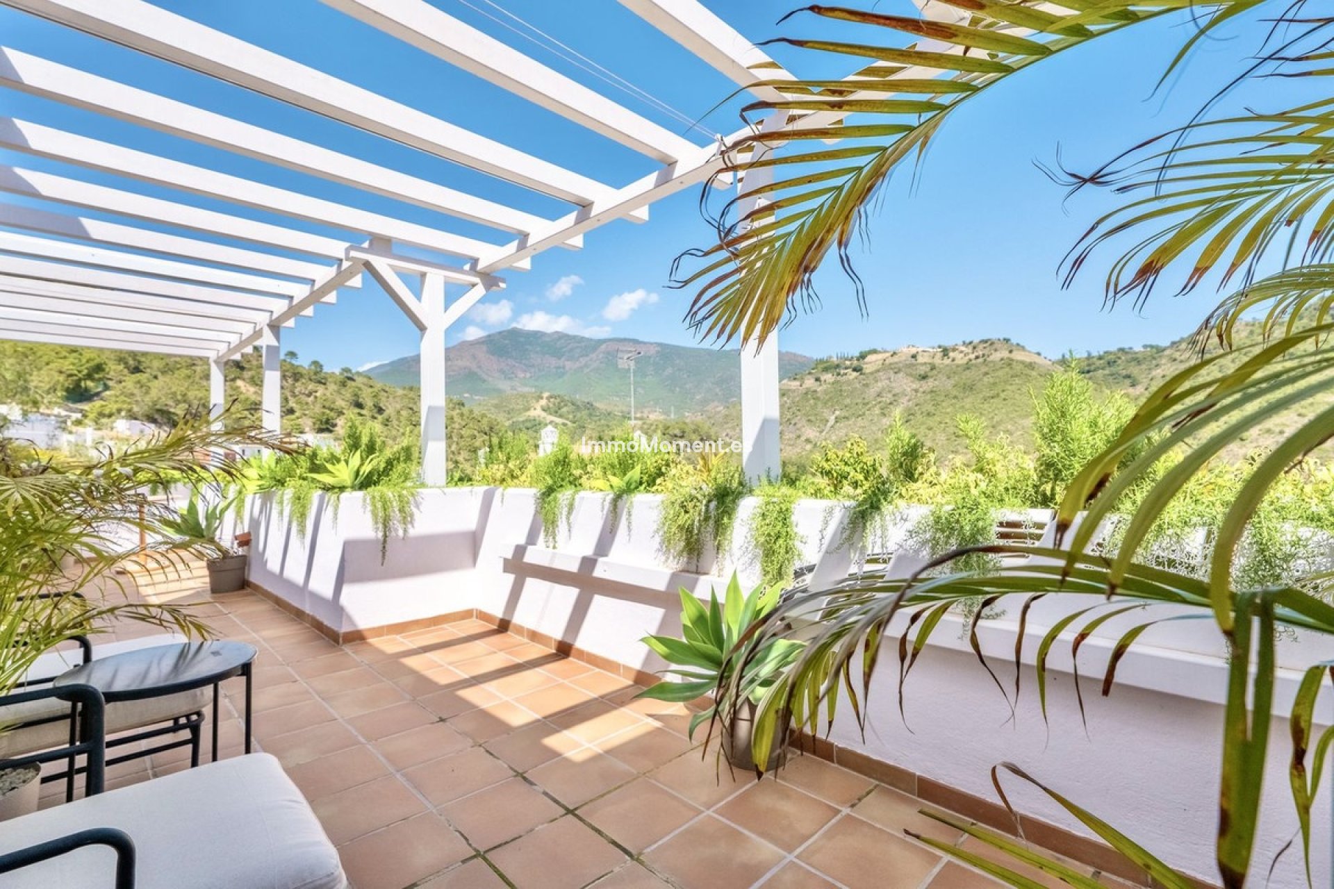 Resale - Apartment - Benahavís - Benahavís Centro