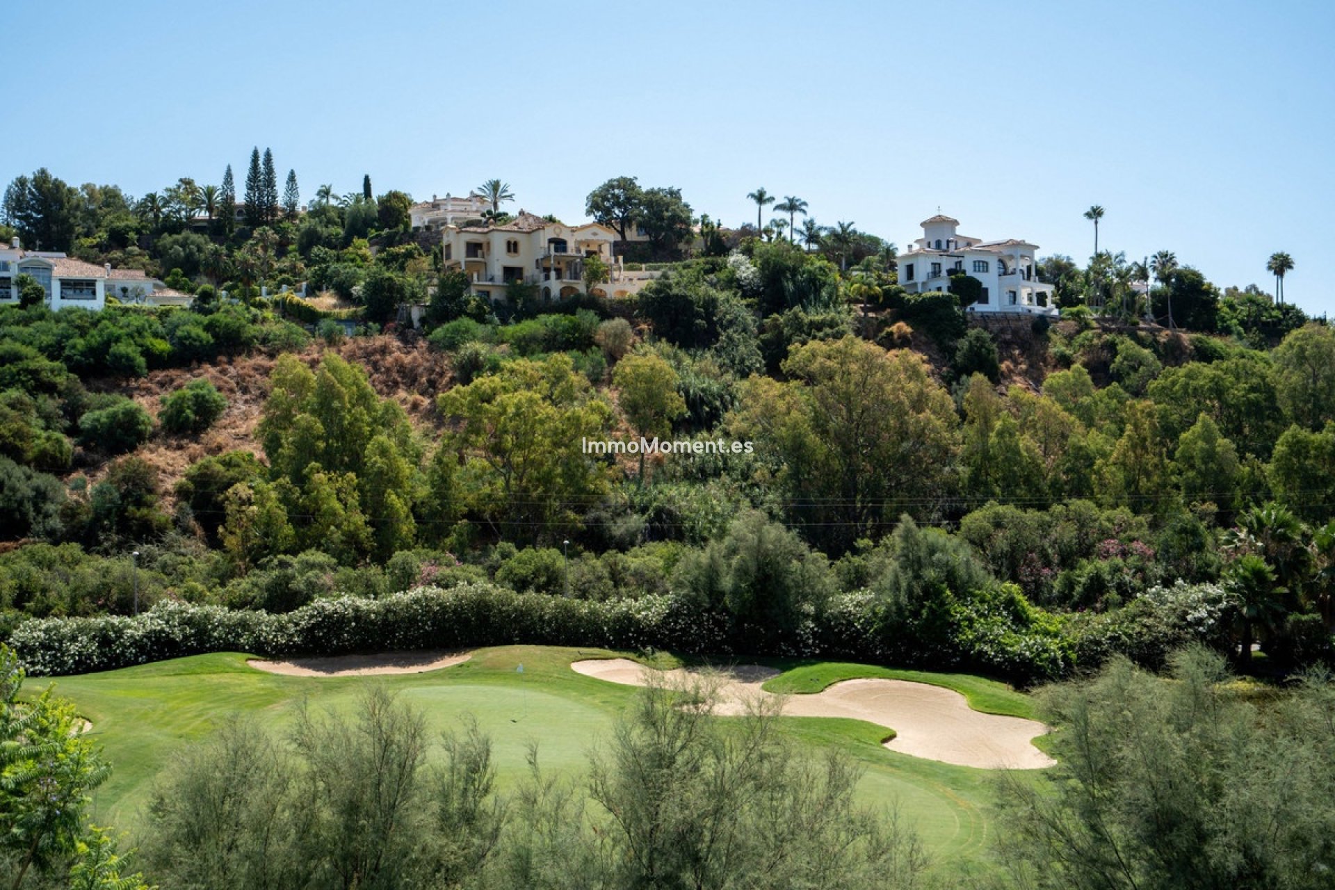 Resale - Apartment - Benahavís - Benahavís Centro