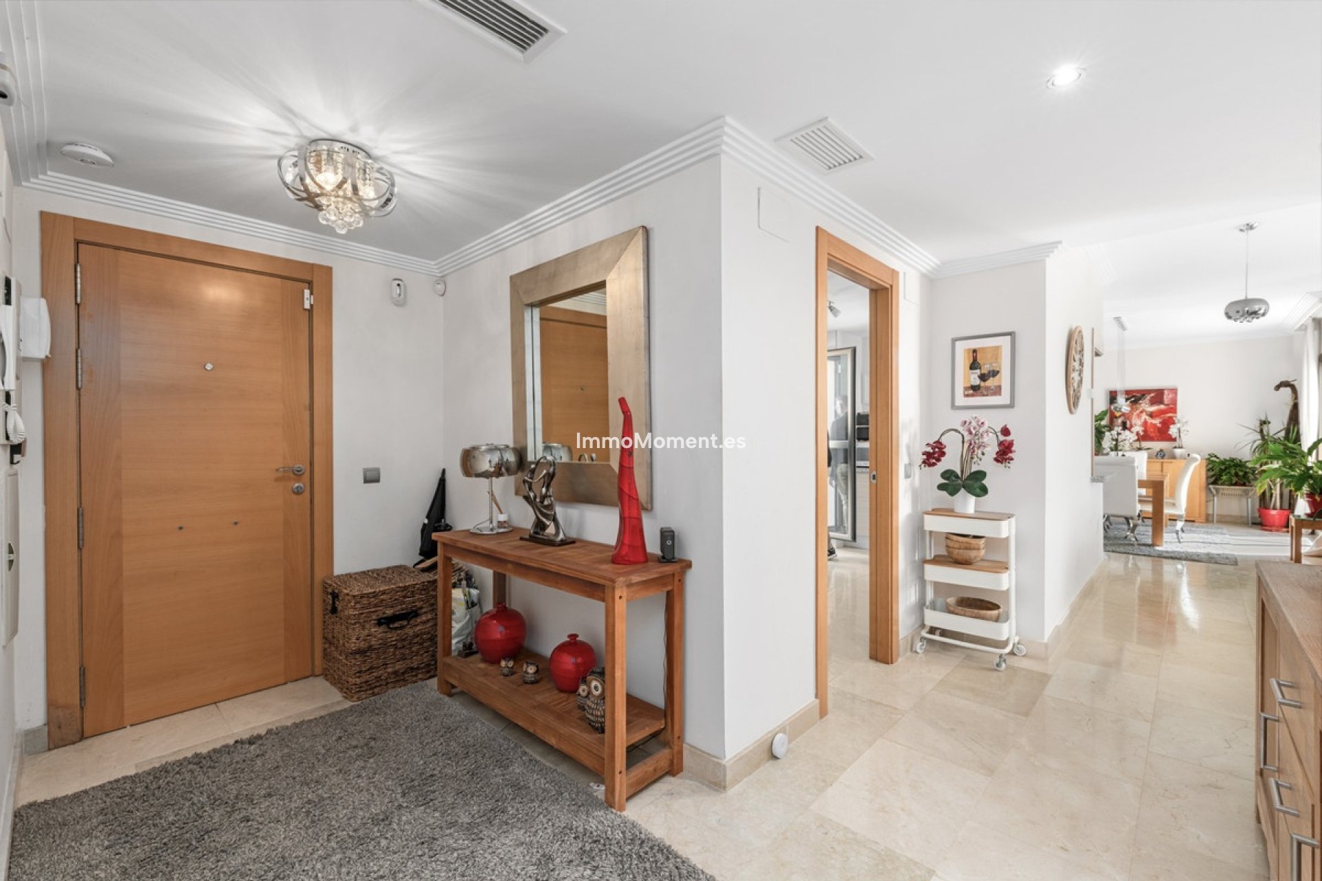 Resale - Apartment - Benahavís - Benahavís Centro