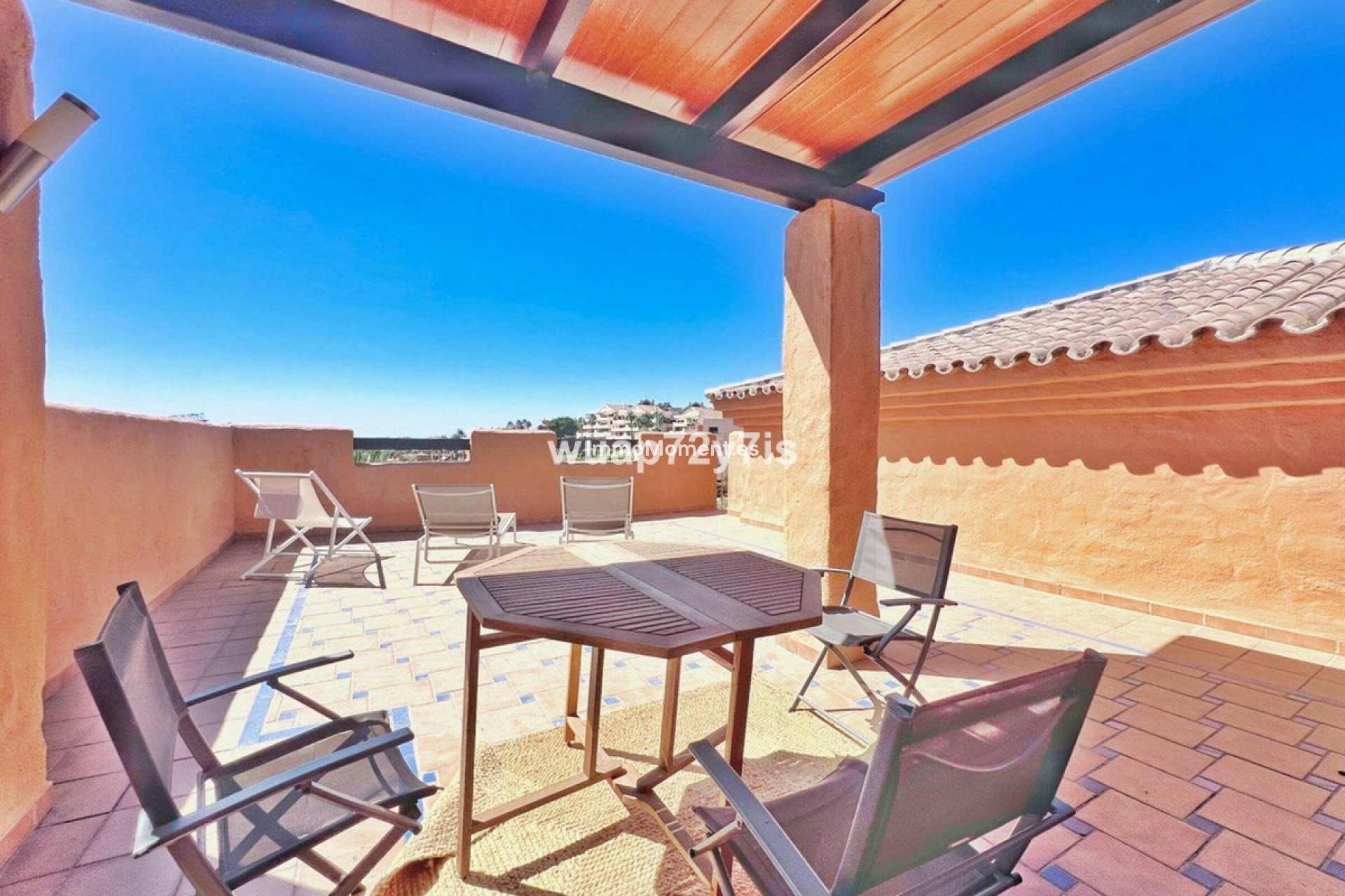 Resale - Apartment - Benahavís - Benahavís Centro