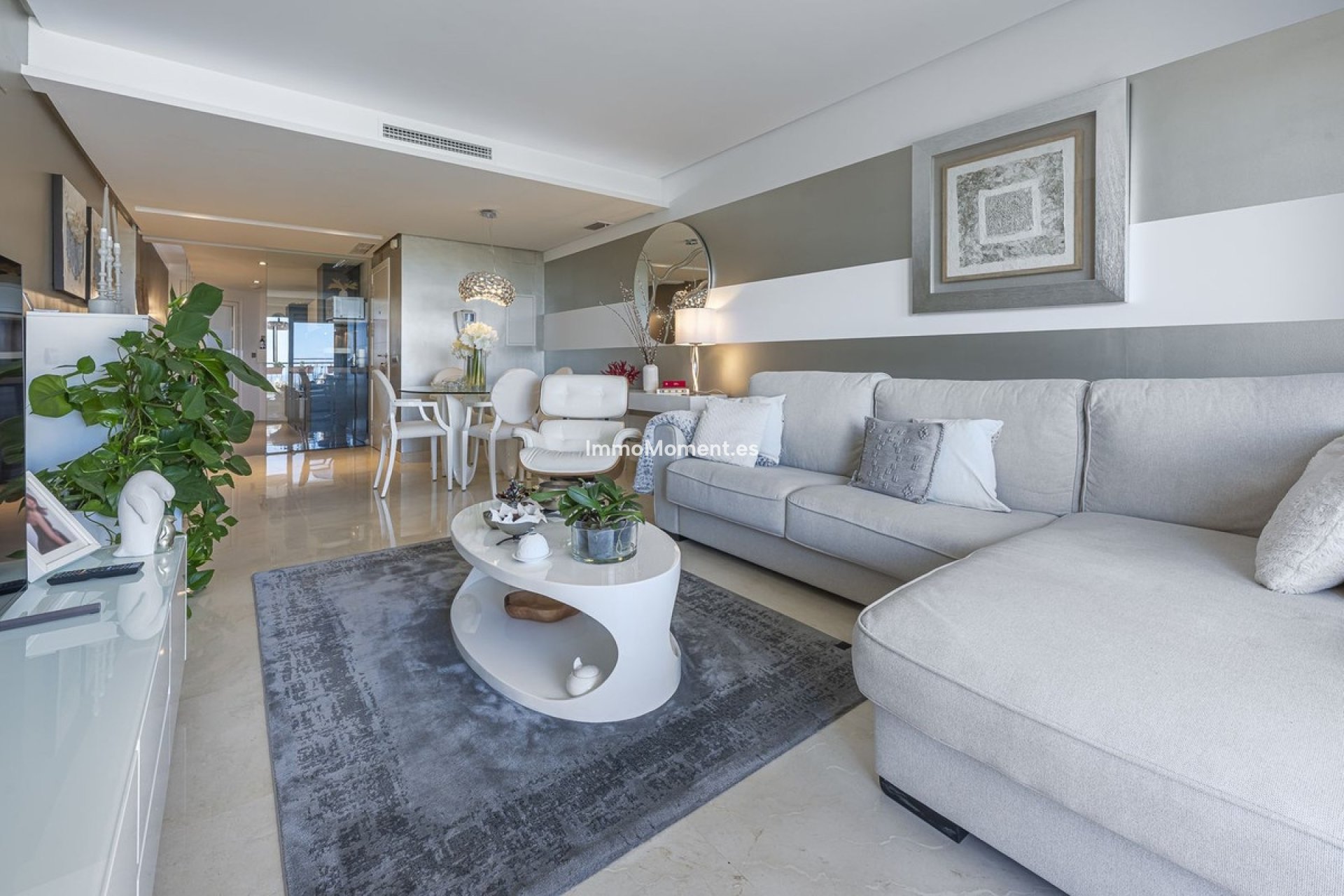 Resale - Apartment - Benahavís - Benahavís Centro