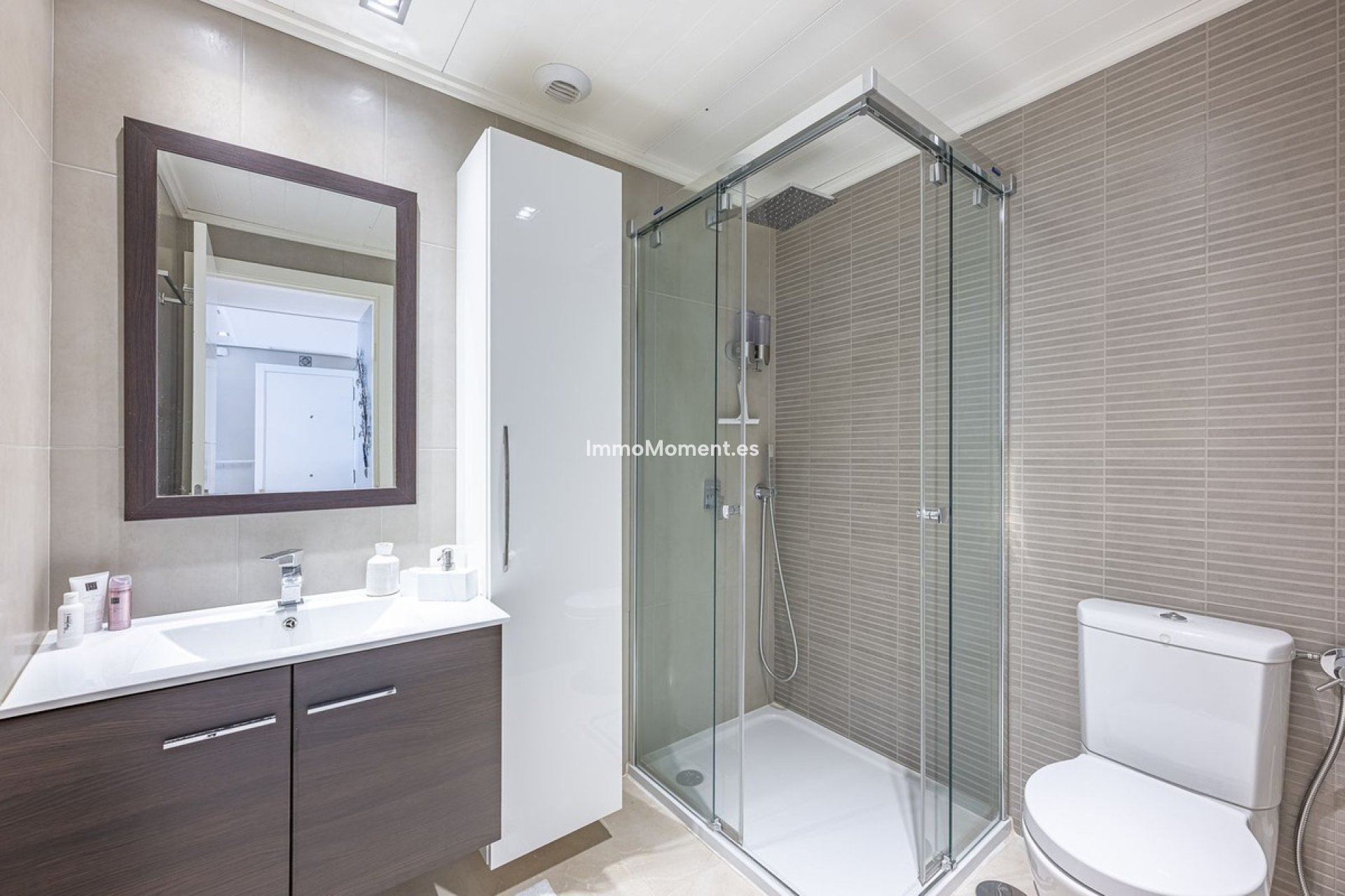 Resale - Apartment - Benahavís - Benahavís Centro