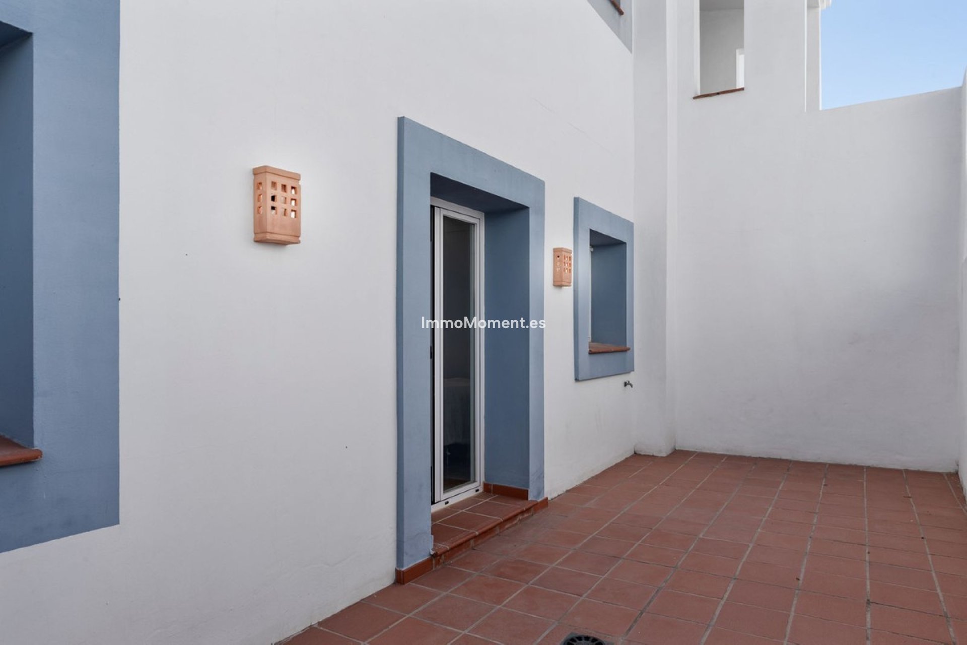 Resale - Apartment - Benahavís - Benahavís Centro